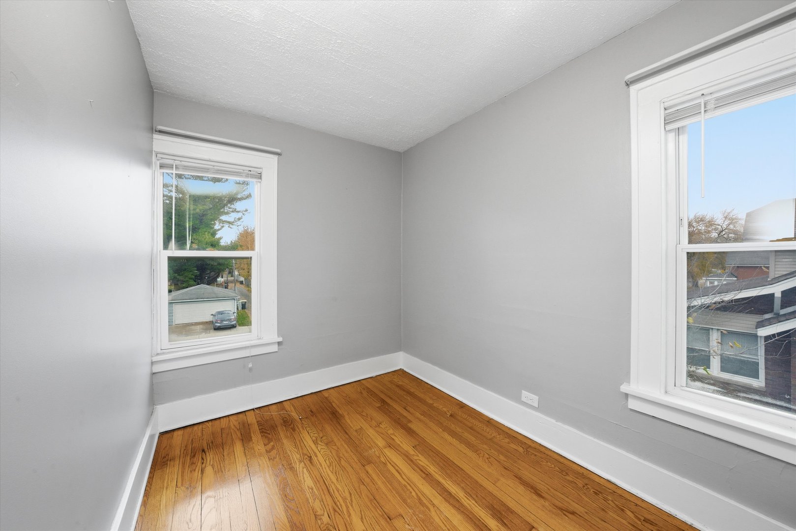 18335 Sherman Street Unit: 2