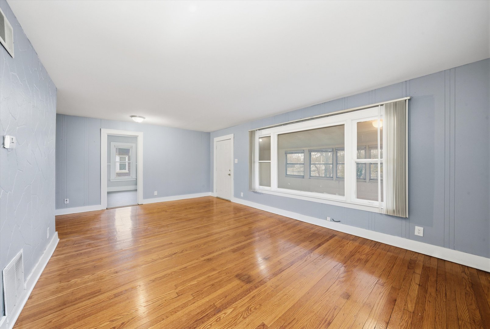 18335 Sherman Street Unit: 2