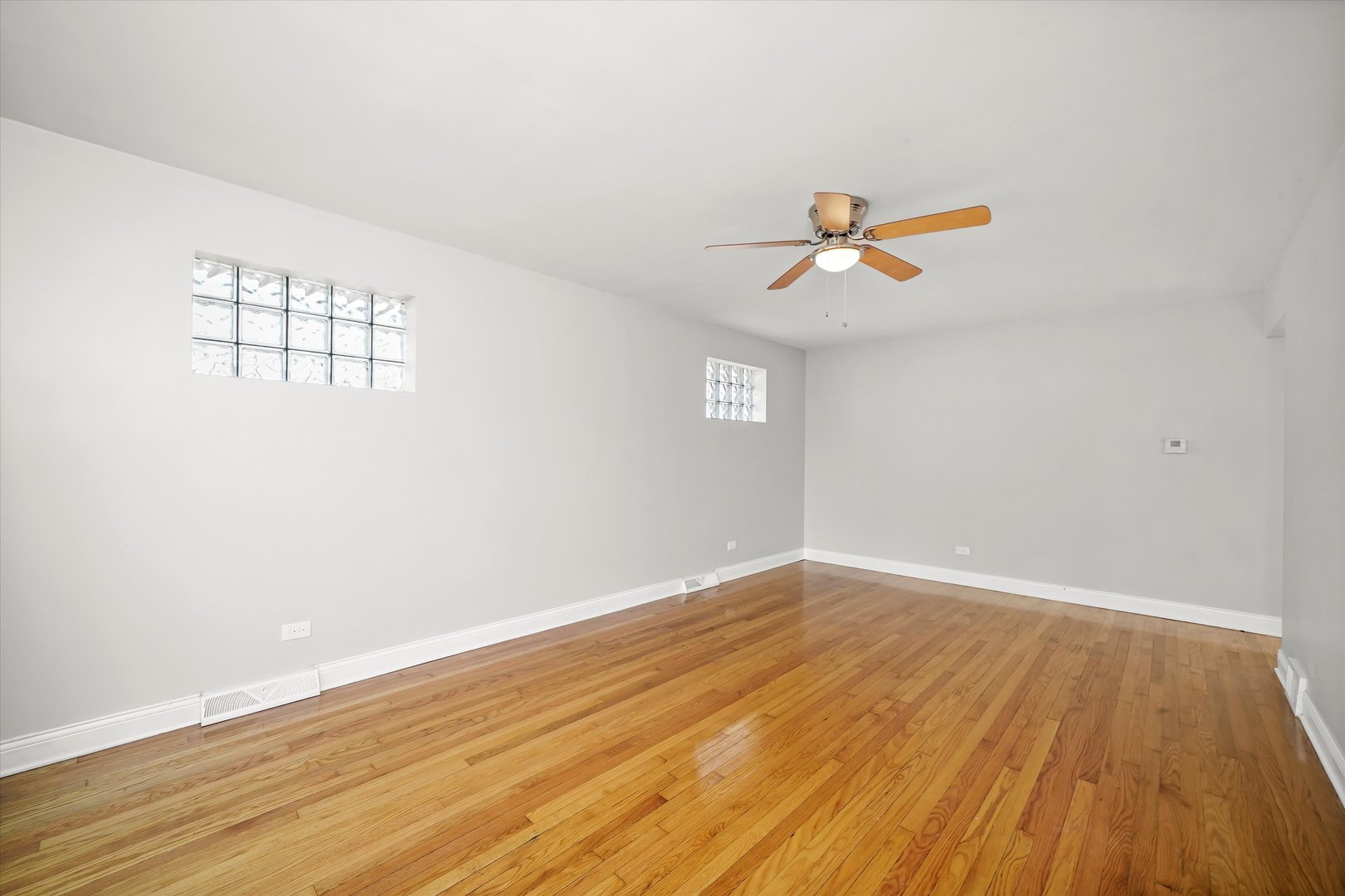 14129 S Michigan Avenue