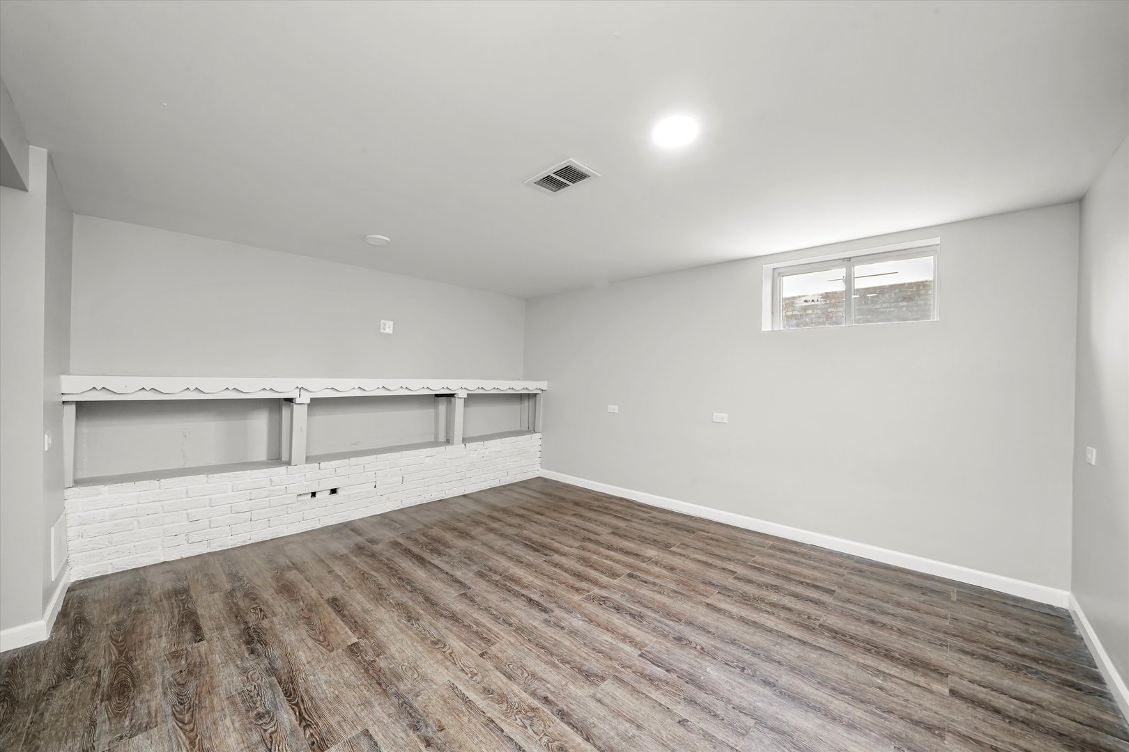 14129 S Michigan Avenue