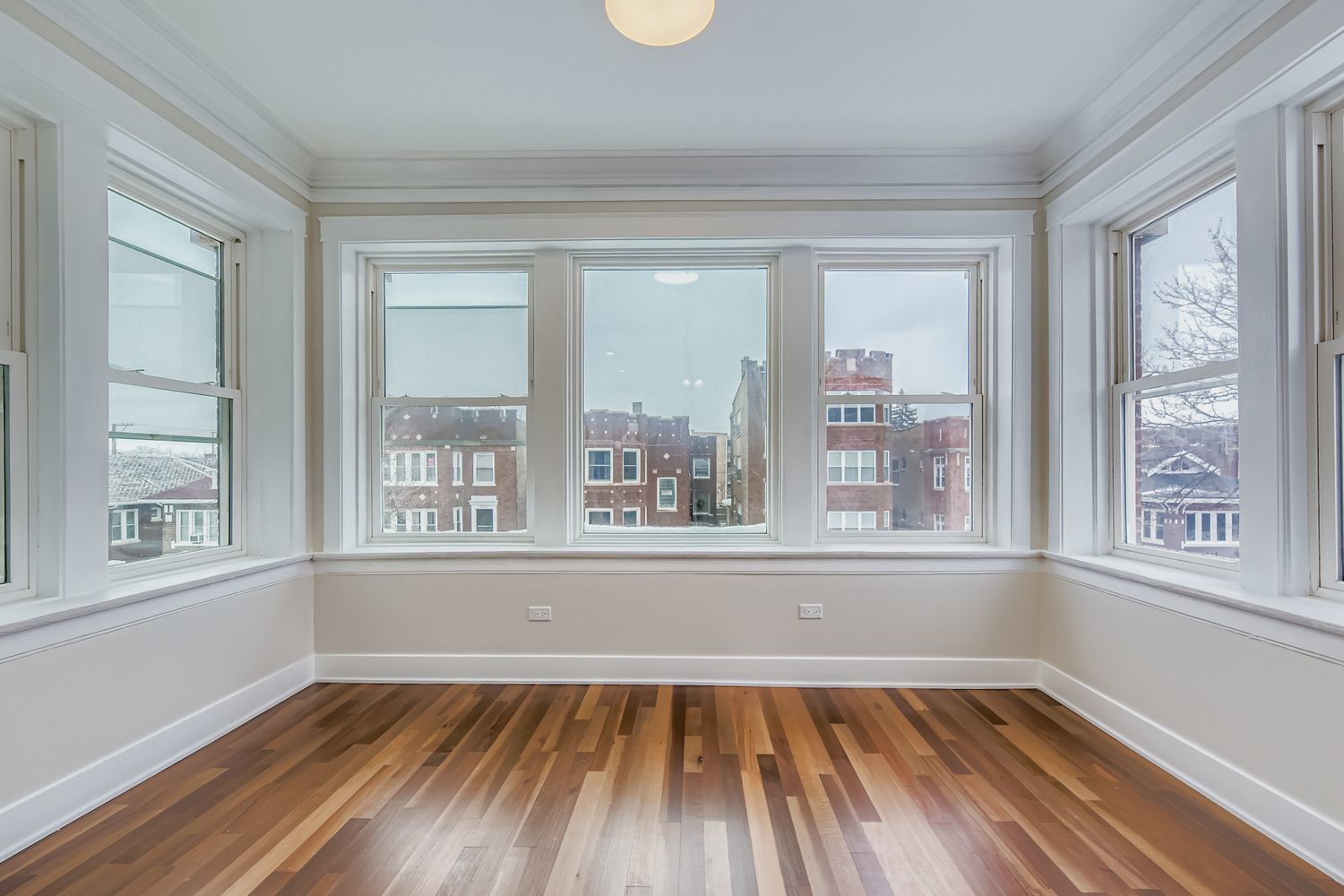 7934 S Aberdeen Street