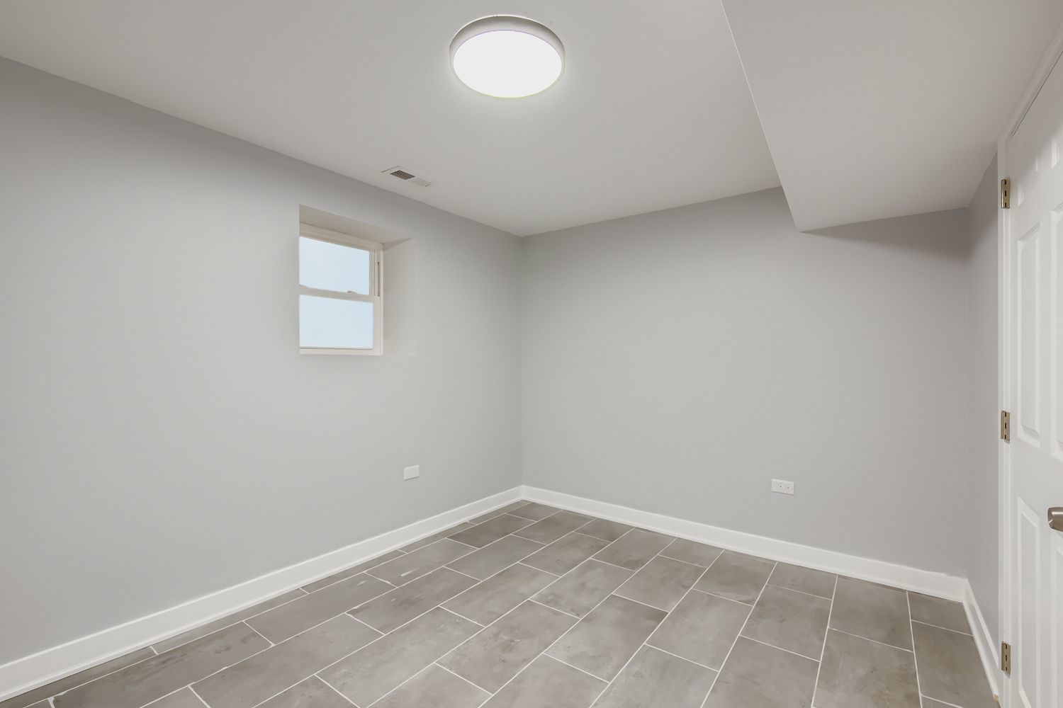 7934 S Aberdeen Street