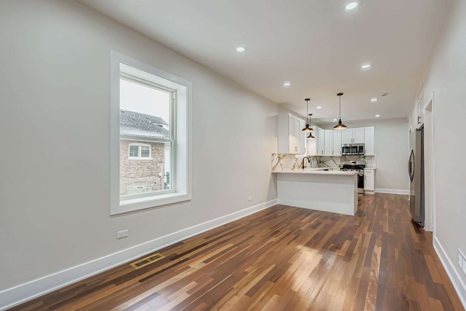 7934 S Aberdeen Street