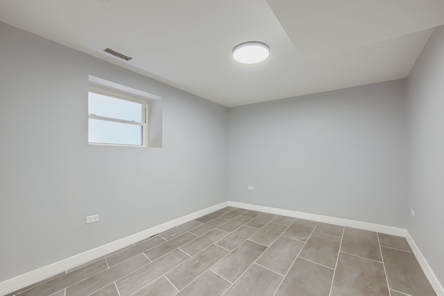 7934 S Aberdeen Street