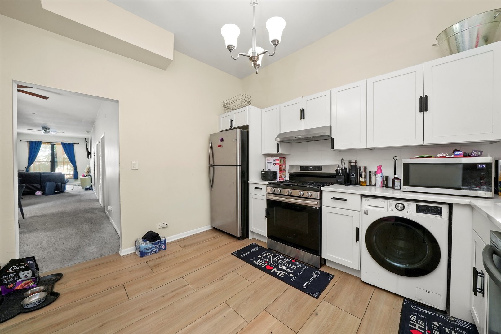 2345 W Grenshaw Street