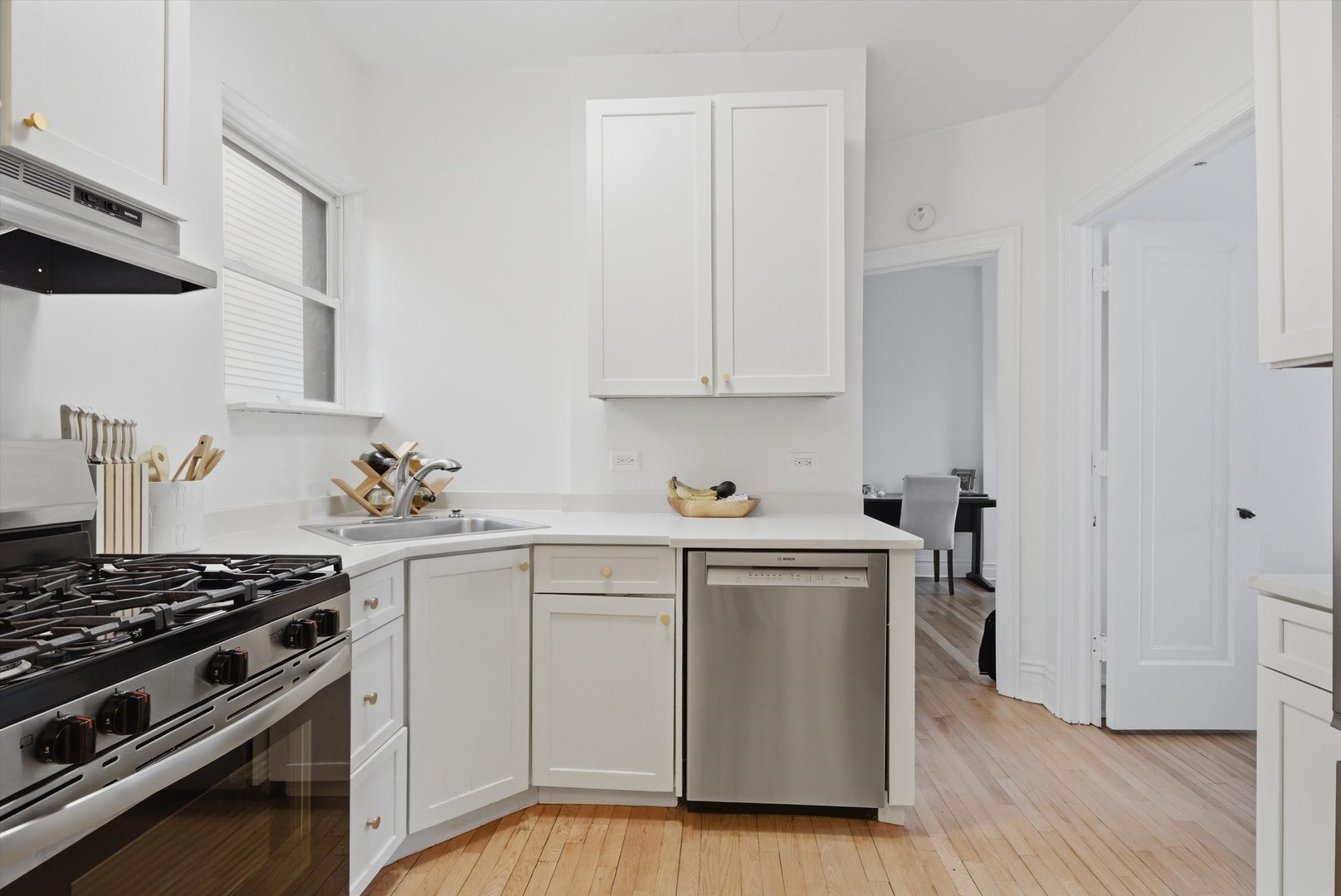 707 W Junior Terrace Unit: 3S