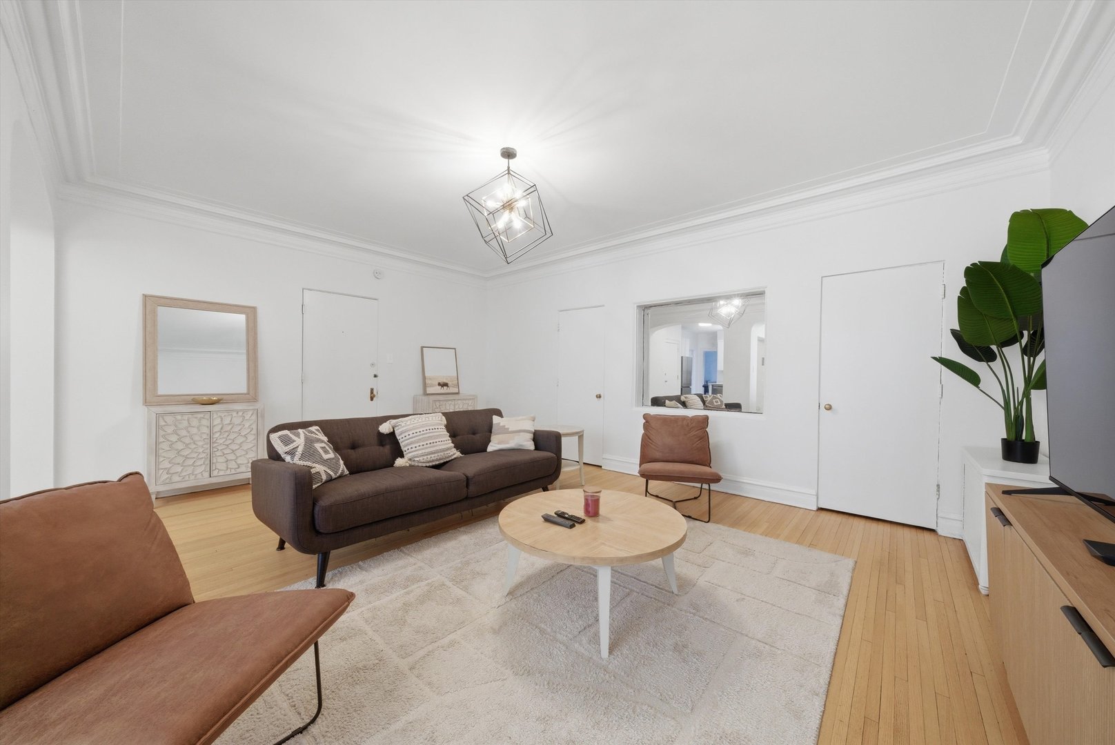 707 W Junior Terrace Unit: 3S