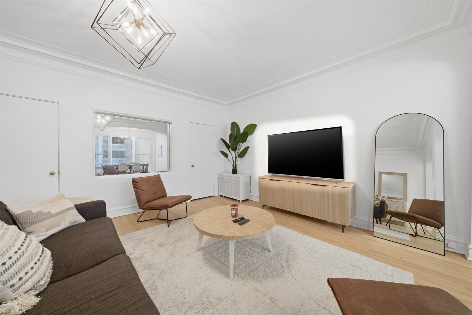 707 W Junior Terrace Unit: 3S