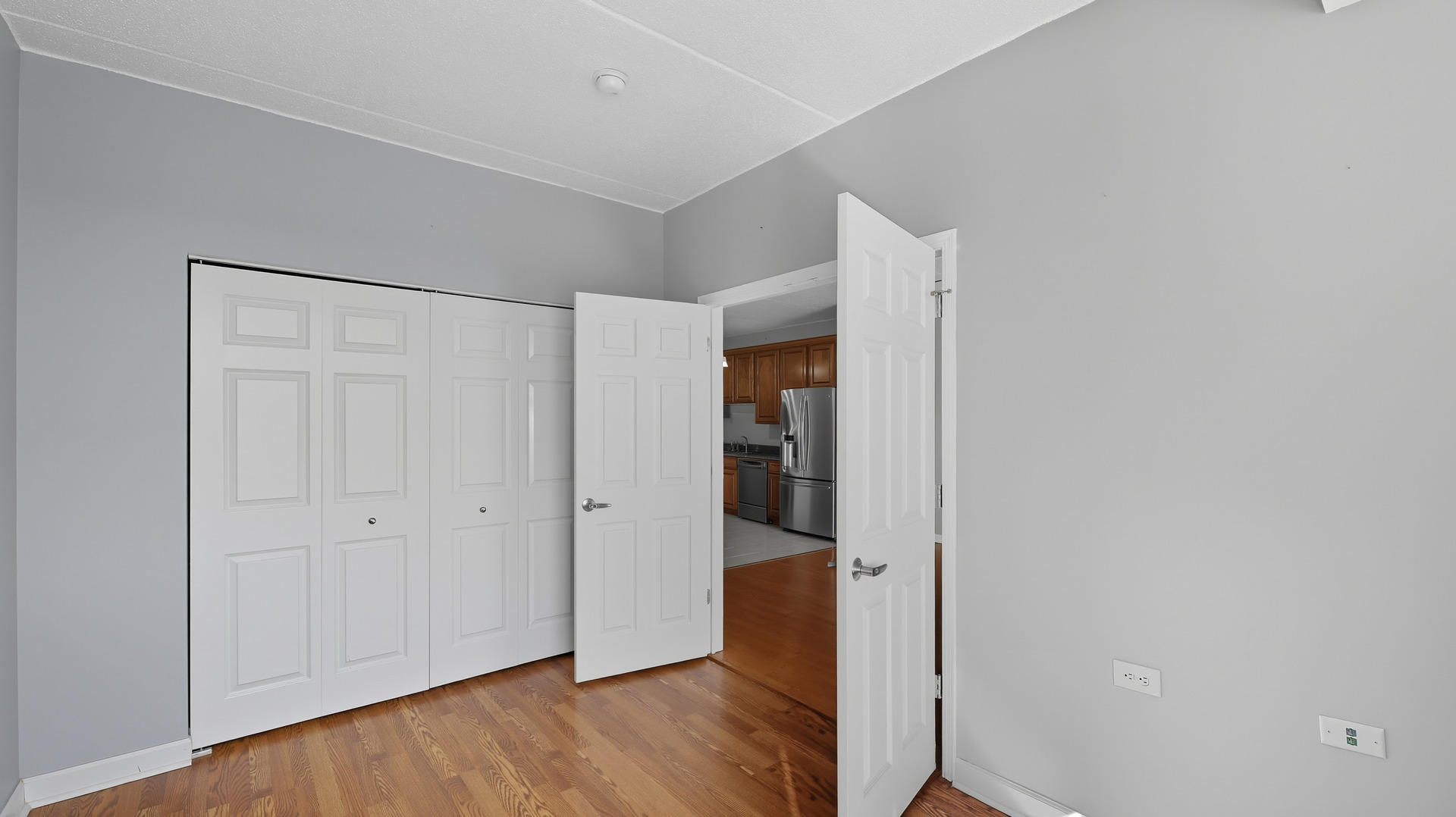 9355 Irving Park Road Unit: 522
