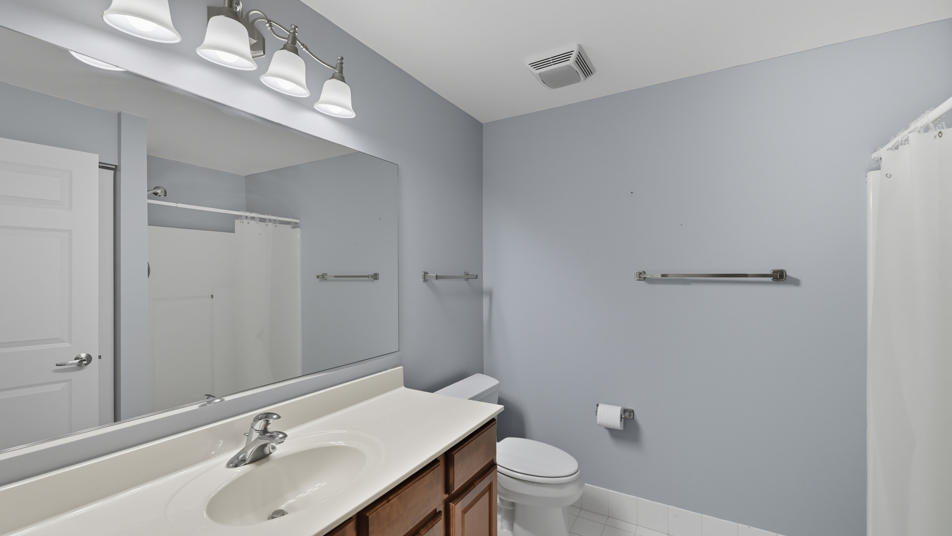 9355 Irving Park Road Unit: 522