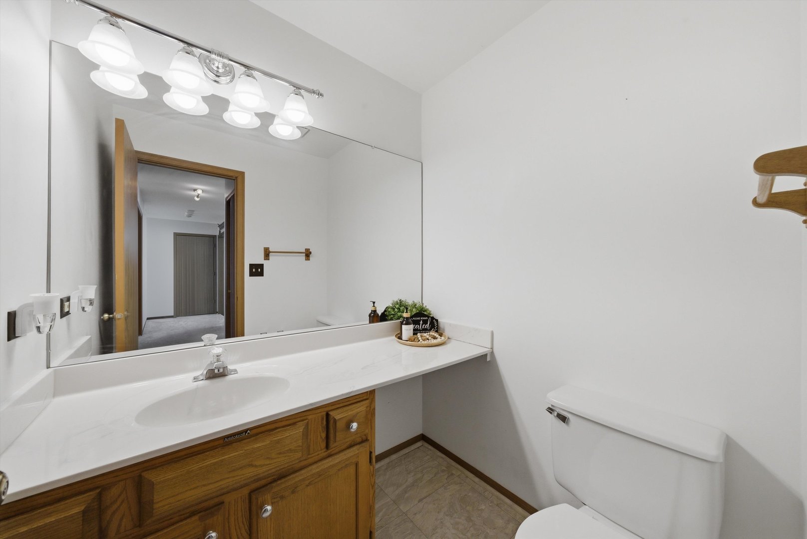 638 Anne Court