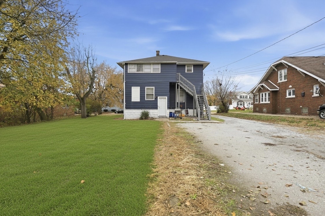 18335 Sherman Street Unit: 3