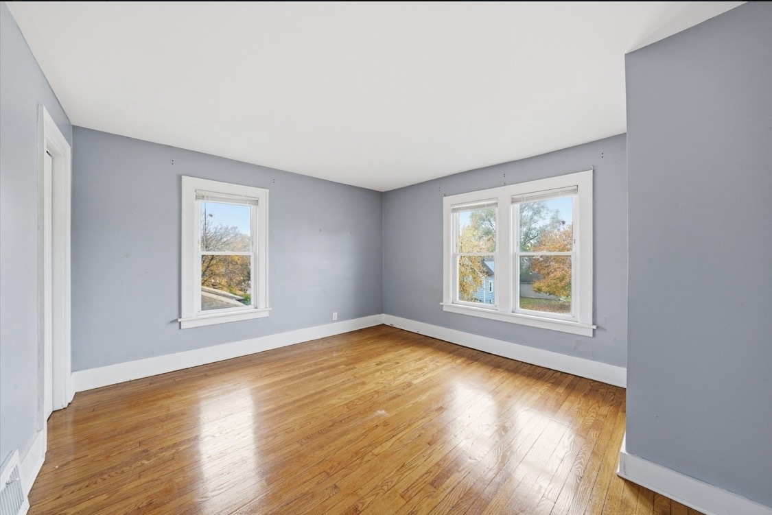 18335 Sherman Street Unit: 3