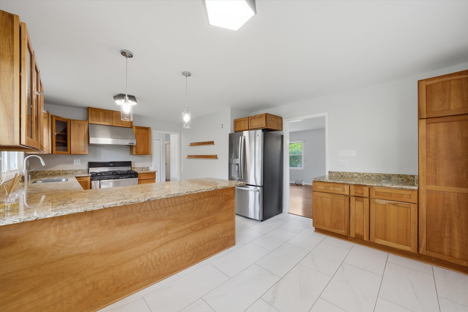 2747 Perry Road
