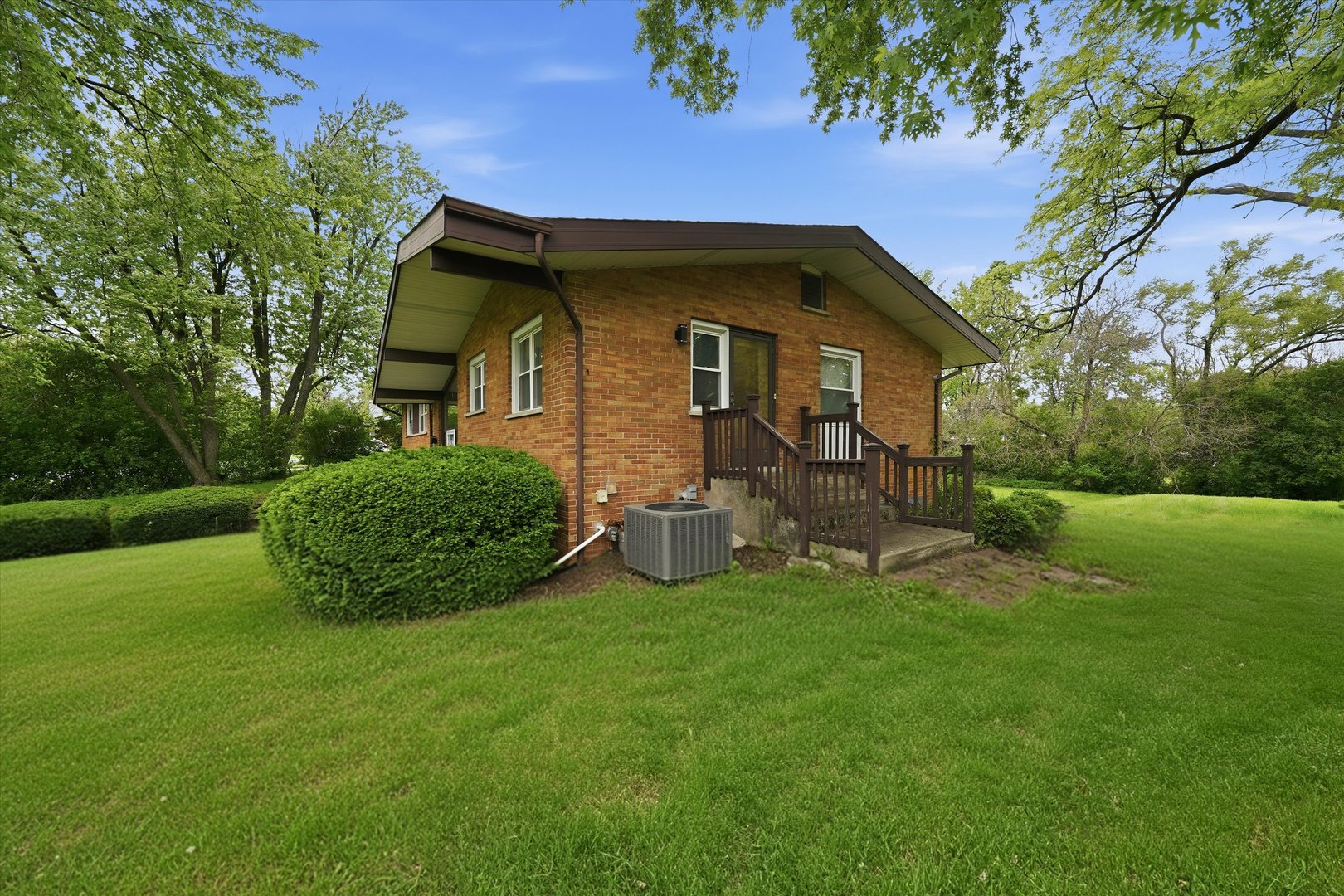 2747 Perry Road