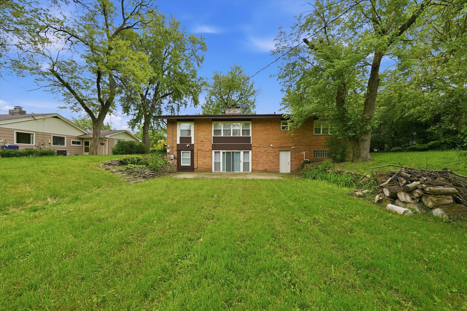 2747 Perry Road