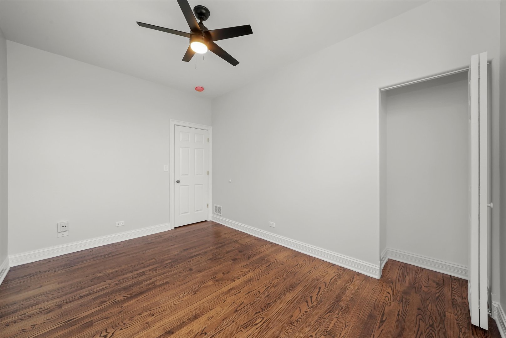 6500 S Minerva Avenue Unit: 3N
