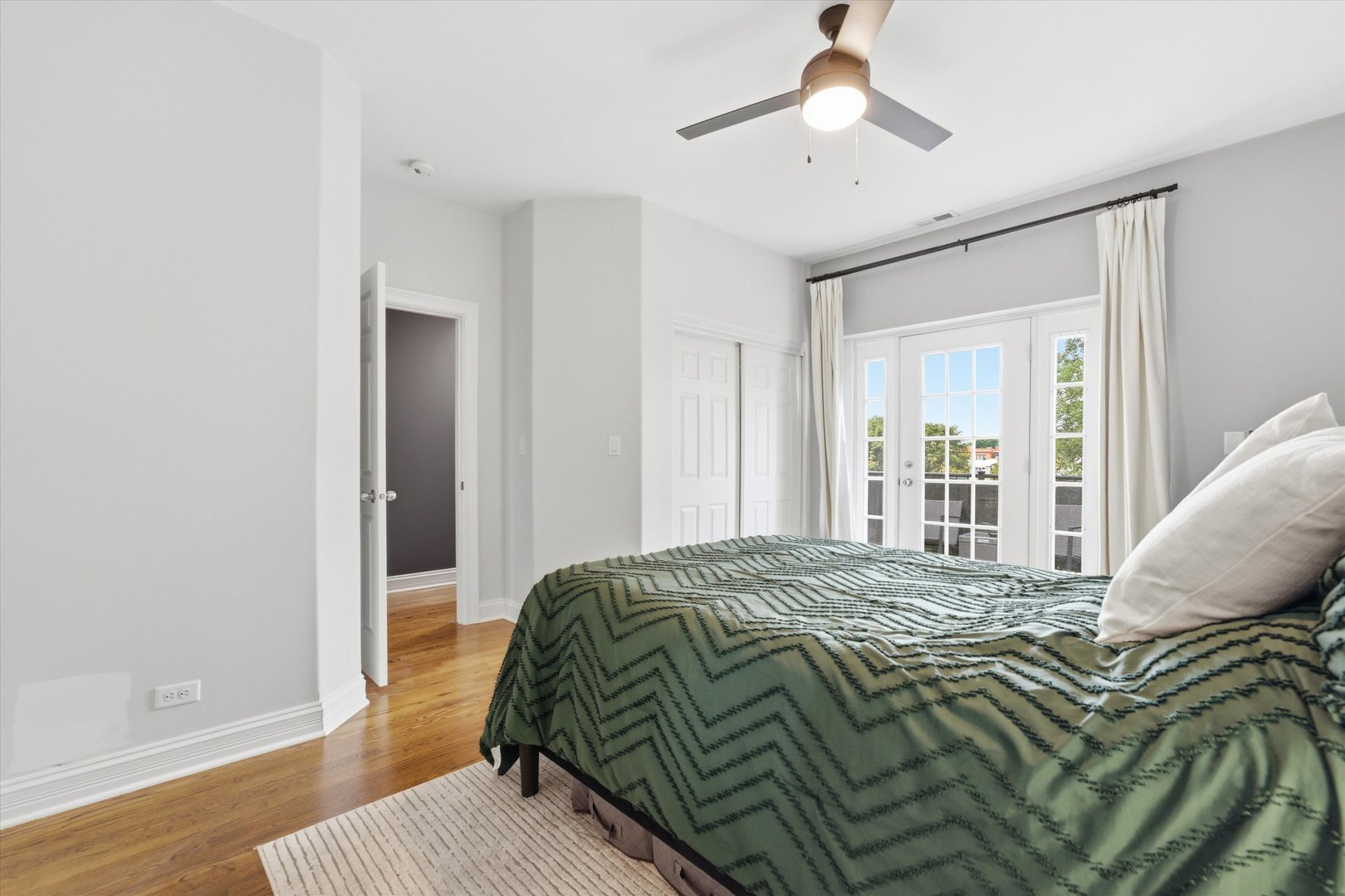 6500 S Minerva Avenue Unit: 3N