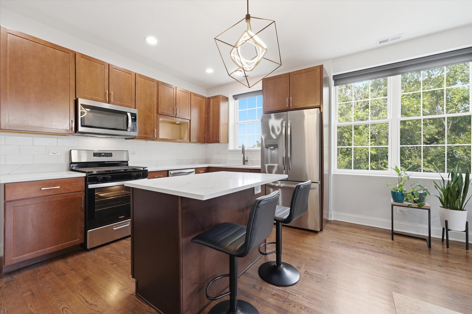 6500 S Minerva Avenue Unit: 3N
