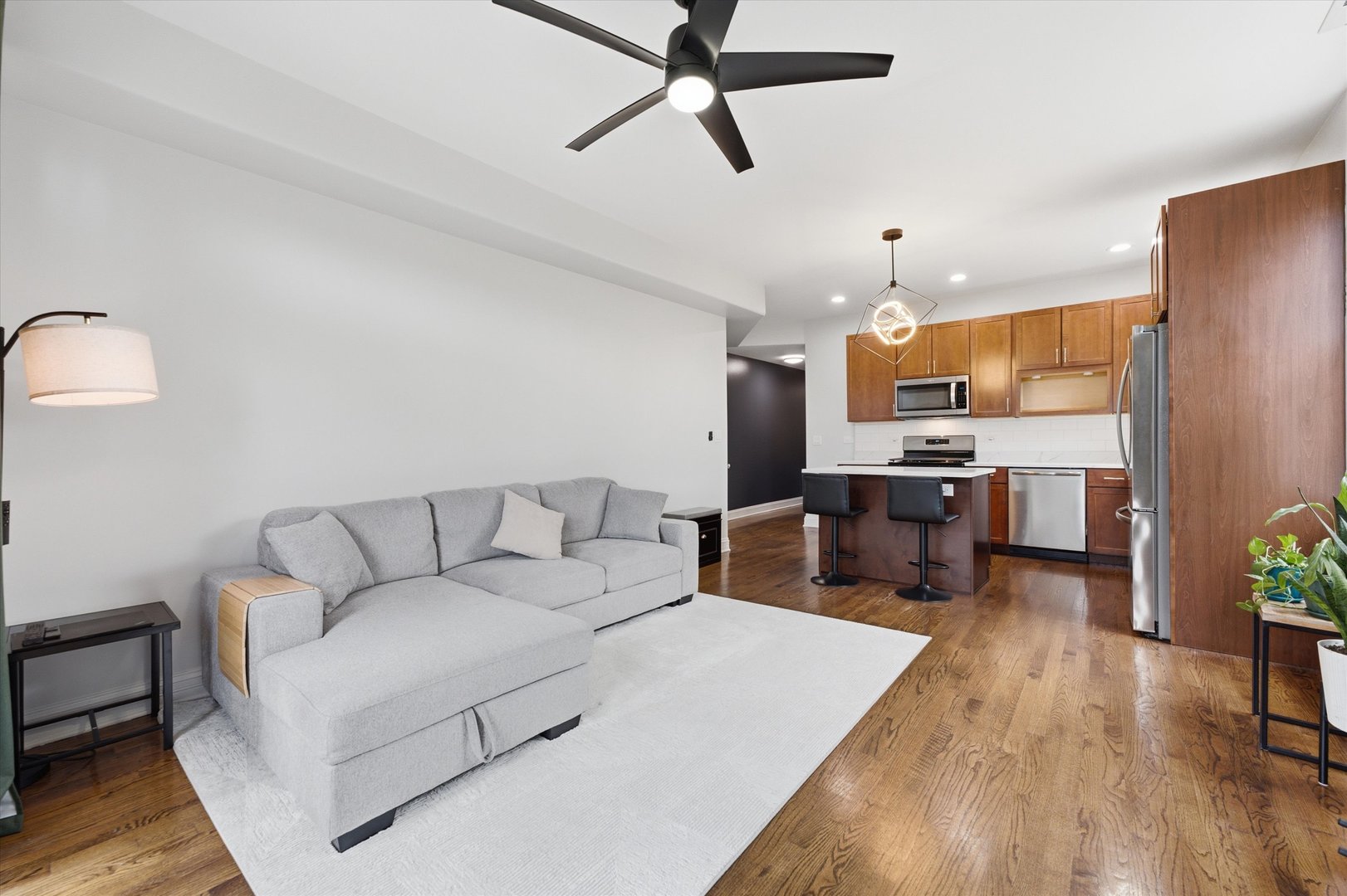 6500 S Minerva Avenue Unit: 3N