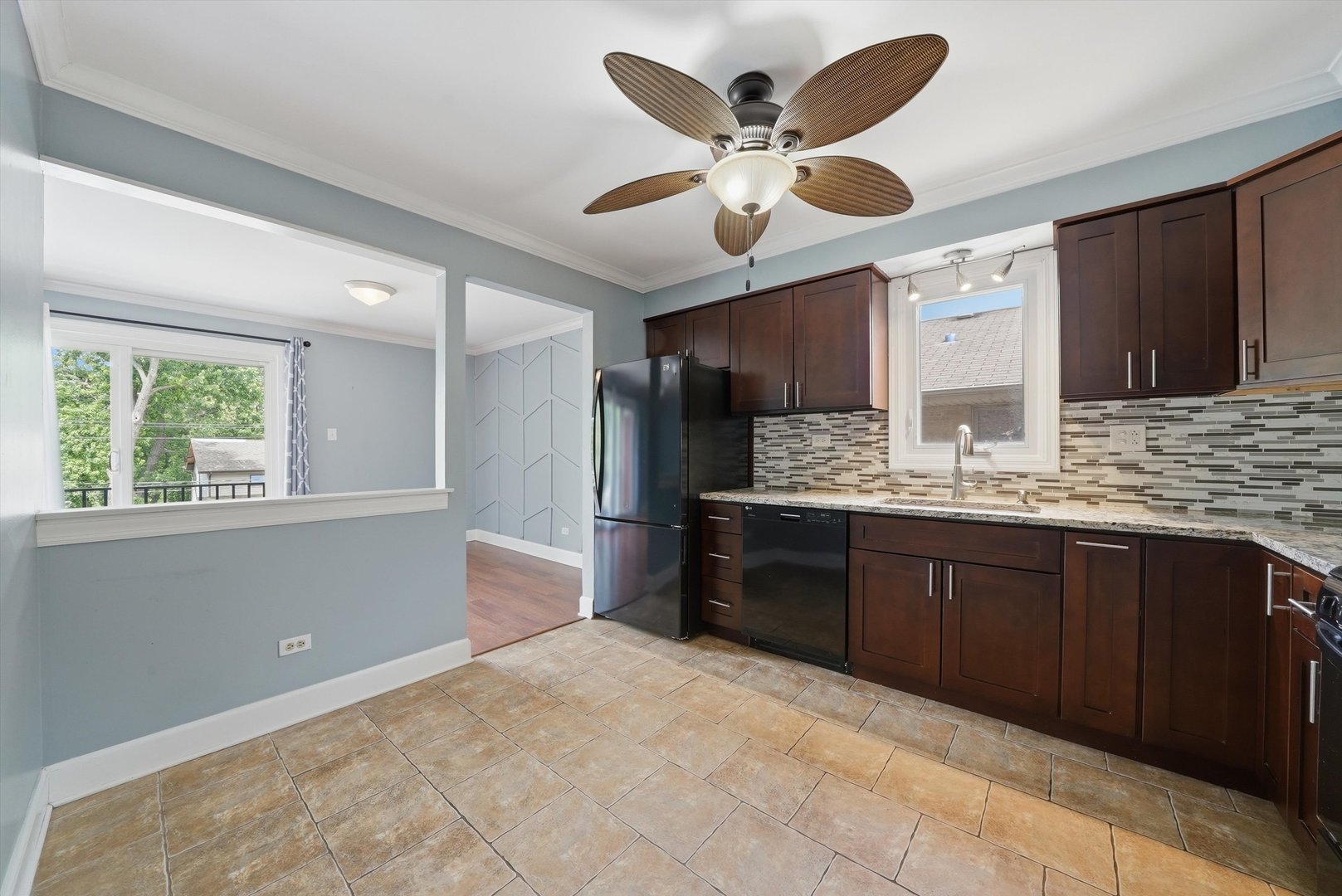 9535 S 54th Avenue Unit: 3N