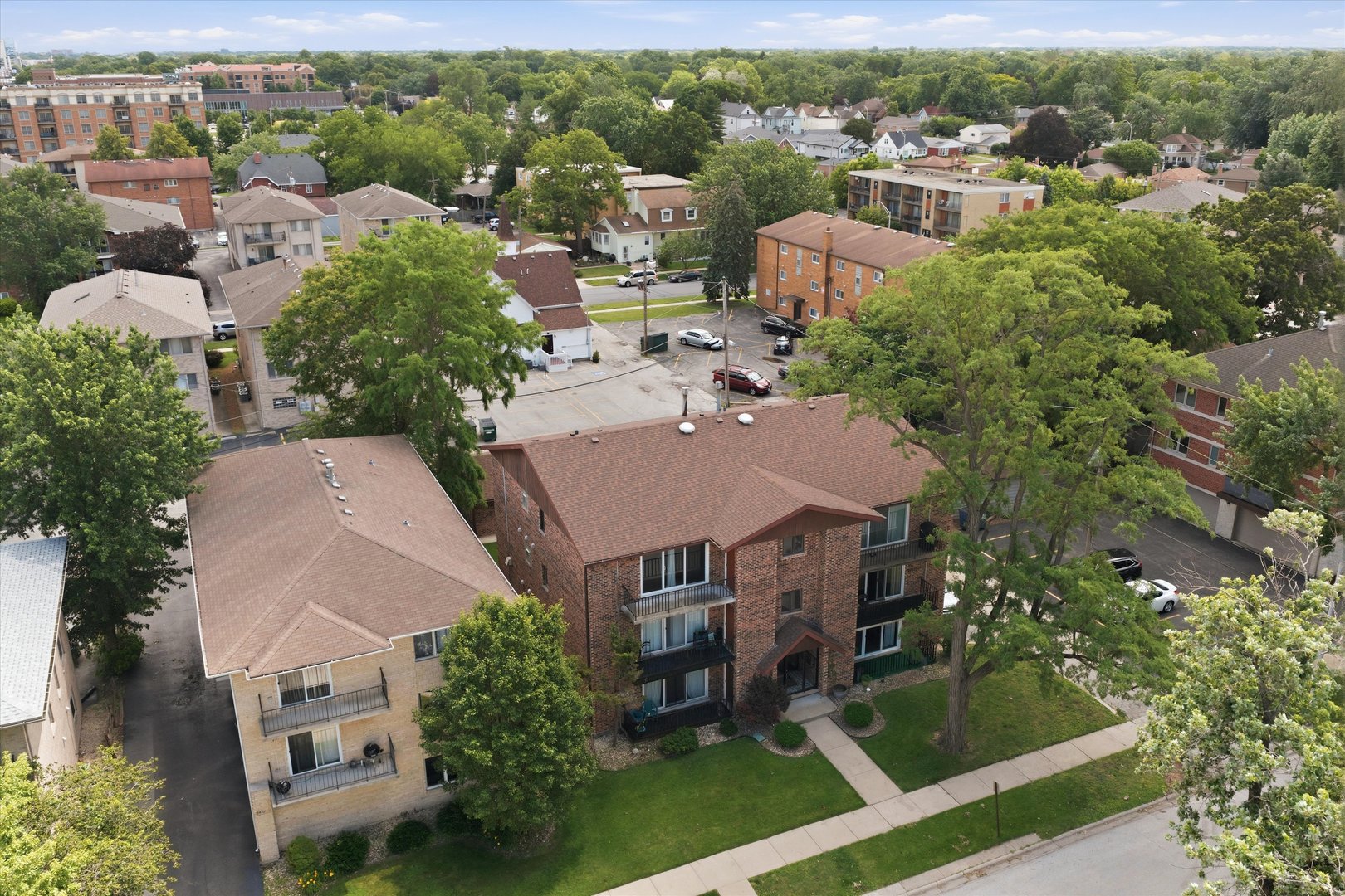 9535 S 54th Avenue Unit: 3N