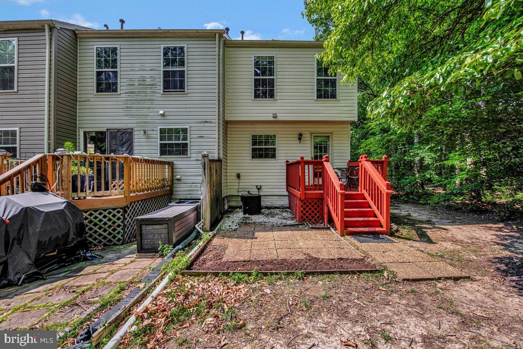 3218 WATER LILY COURT