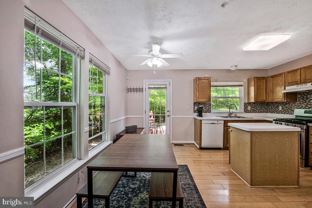 3218 WATER LILY COURT