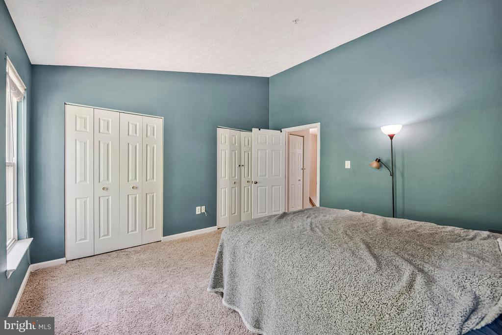 3218 WATER LILY COURT