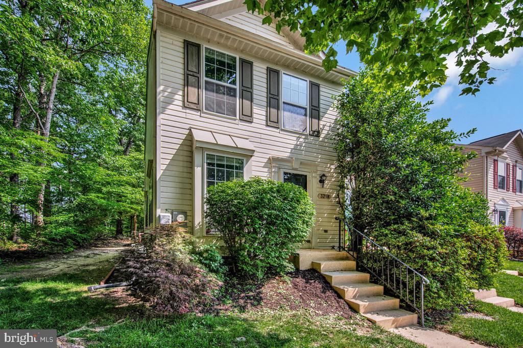 3218 WATER LILY COURT