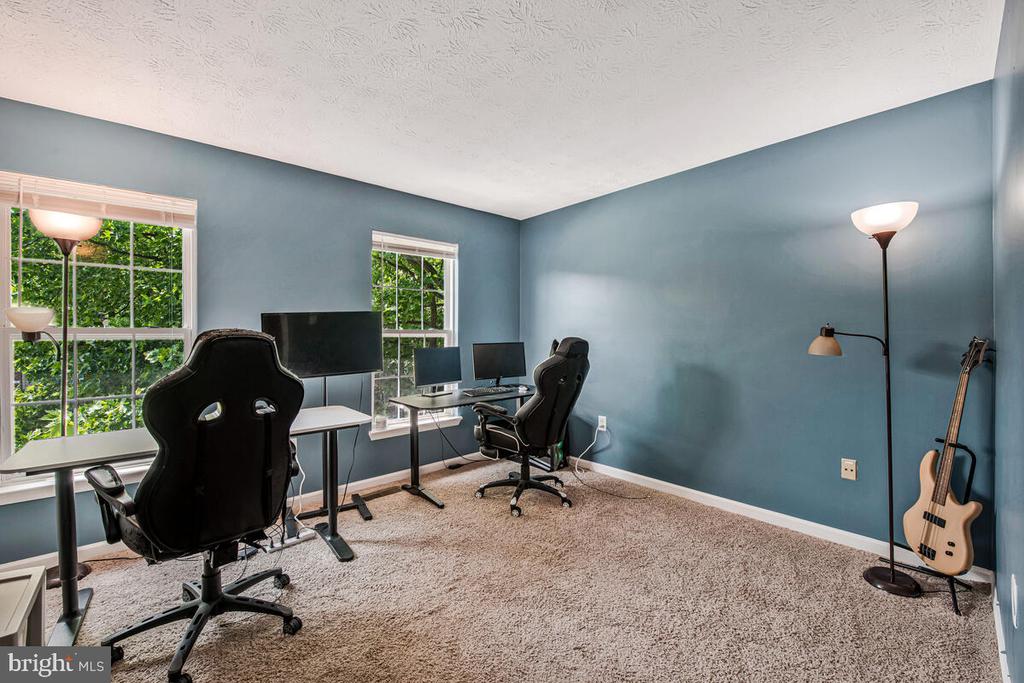 3218 WATER LILY COURT