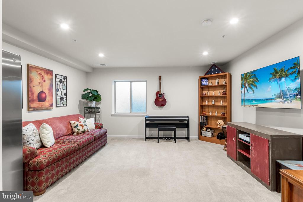3723 CEDAR MOUNTAIN WAY