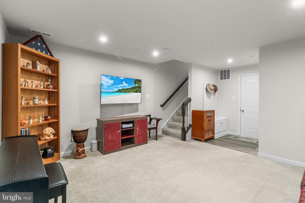 3723 CEDAR MOUNTAIN WAY