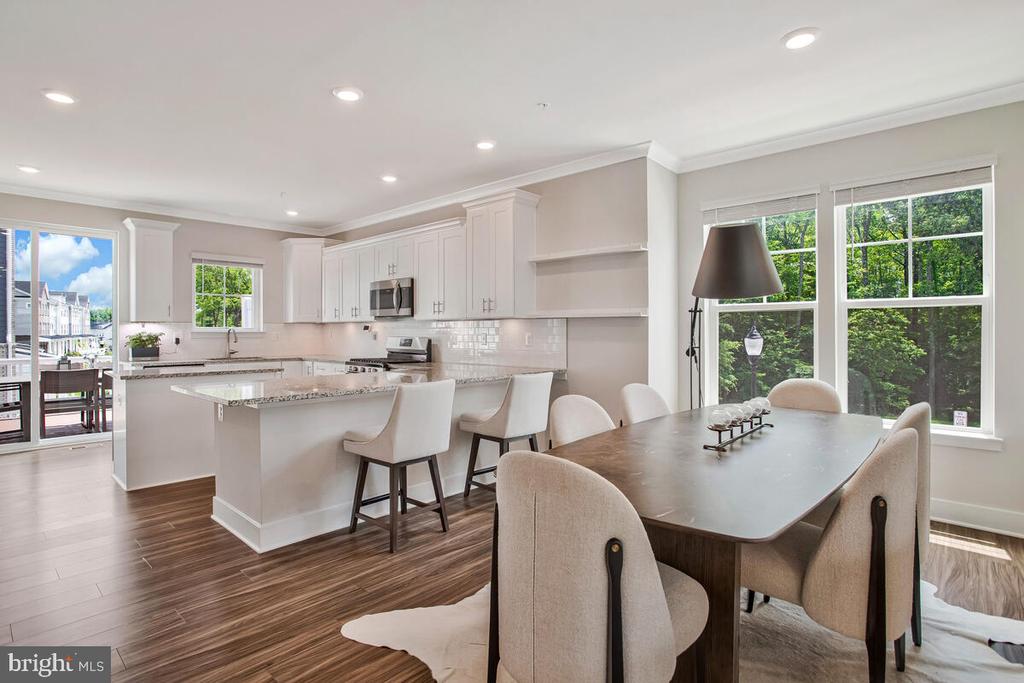 113 TREBLIS WAY