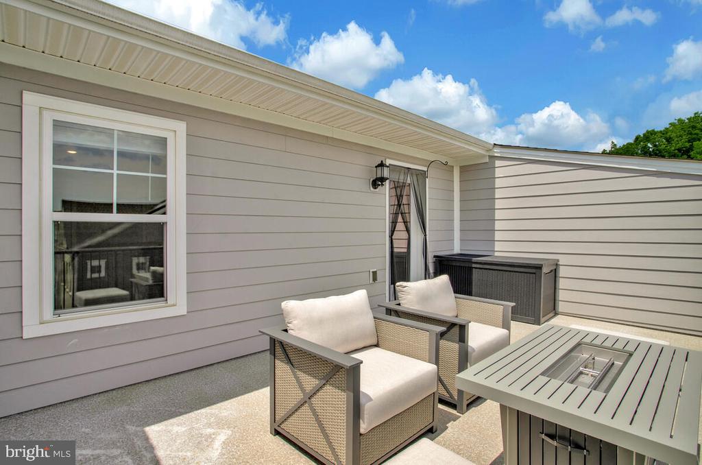 113 TREBLIS WAY