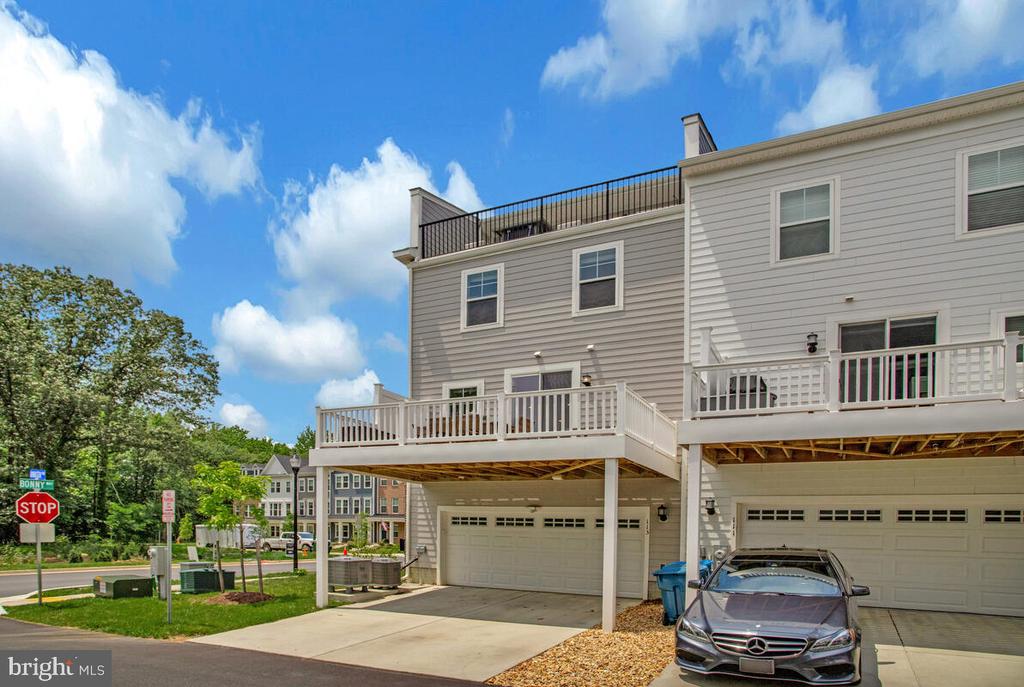 113 TREBLIS WAY