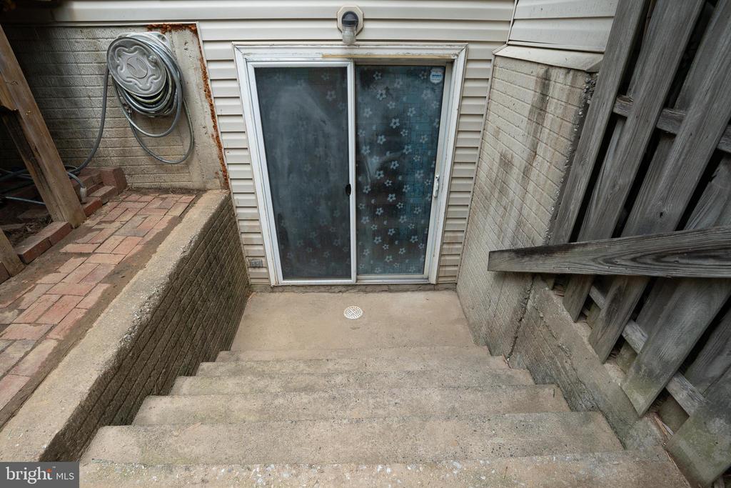 203 FERRING COURT