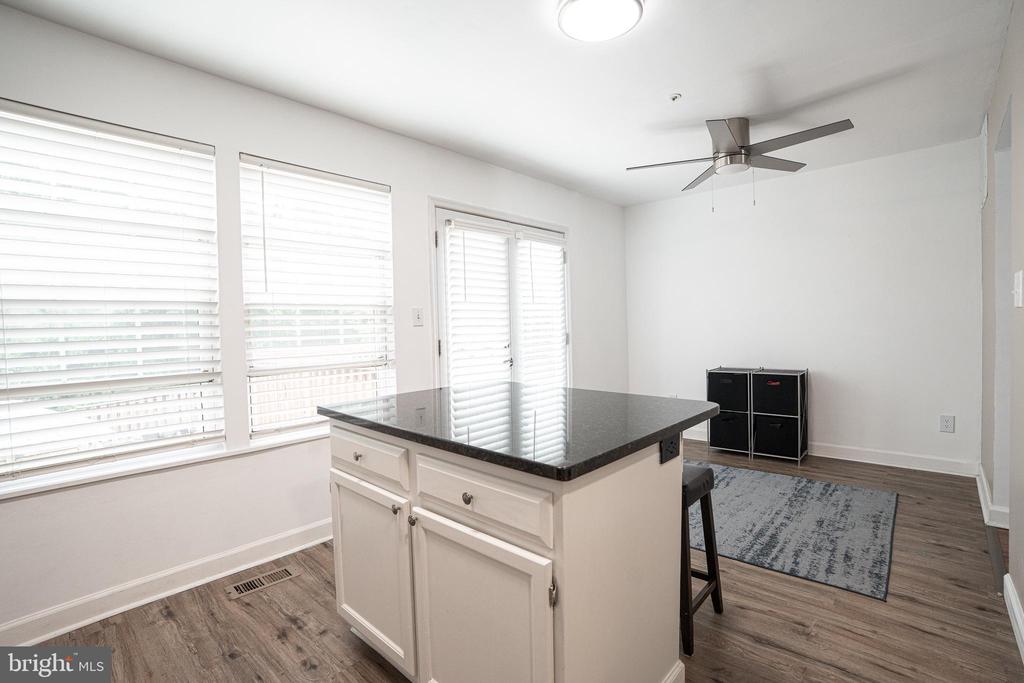 203 FERRING COURT