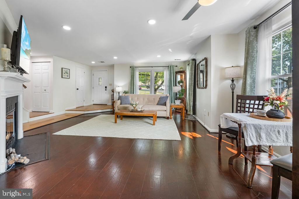 9415 NICKLAUS LANE Unit: 63