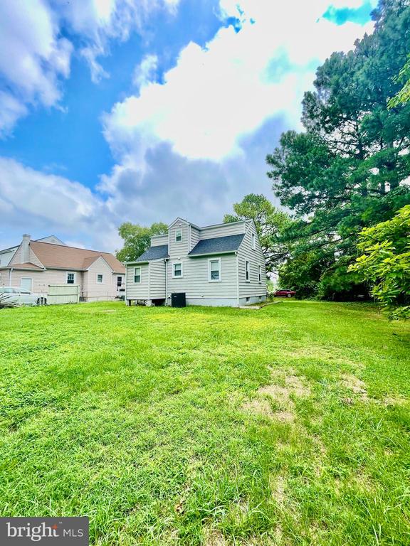 3423 FORESTVILLE PLACE