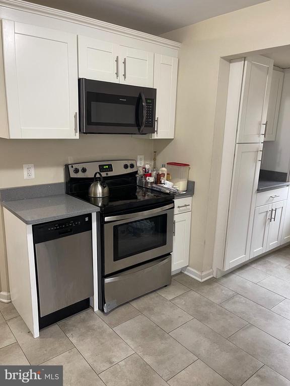 3423 FORESTVILLE PLACE