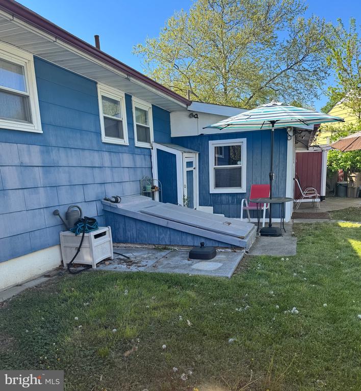 1018 5TH STREET
