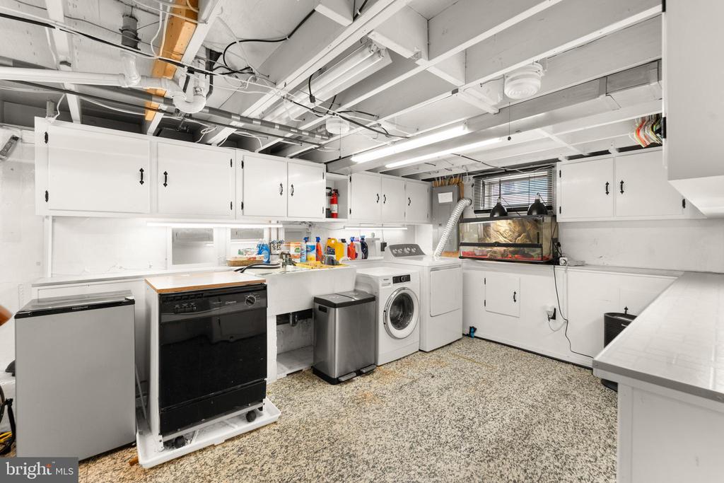 1018 5TH STREET