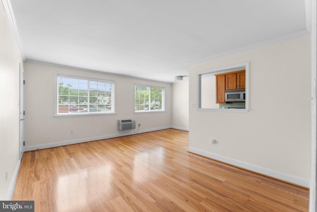 610 MAIN STREET Unit: 511