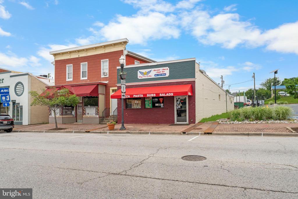 610 MAIN STREET Unit: 511