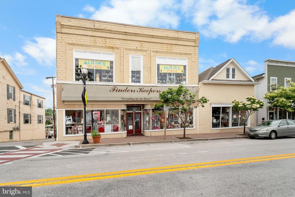 610 MAIN STREET Unit: 511