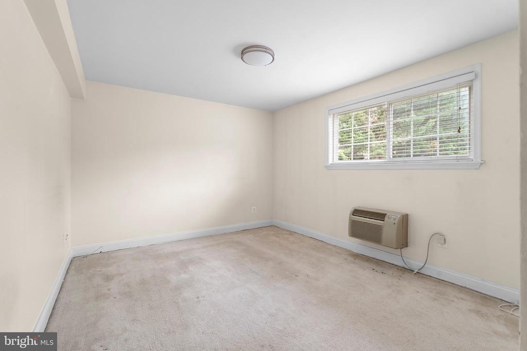 610 MAIN STREET Unit: 511
