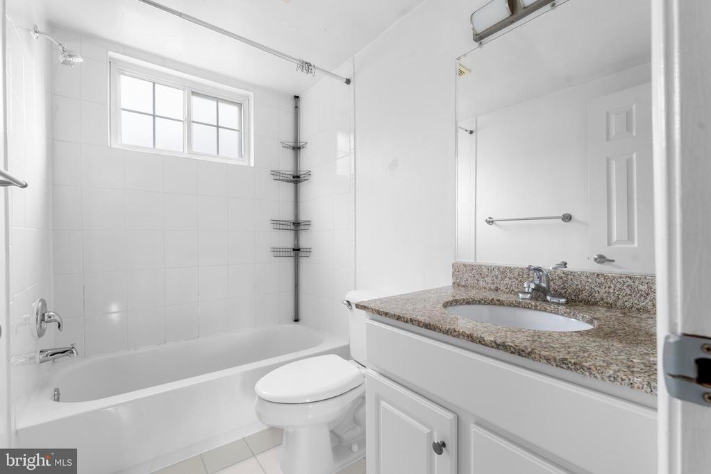 610 MAIN STREET Unit: 511