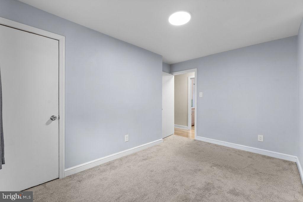 6206 WOODLEY ROAD