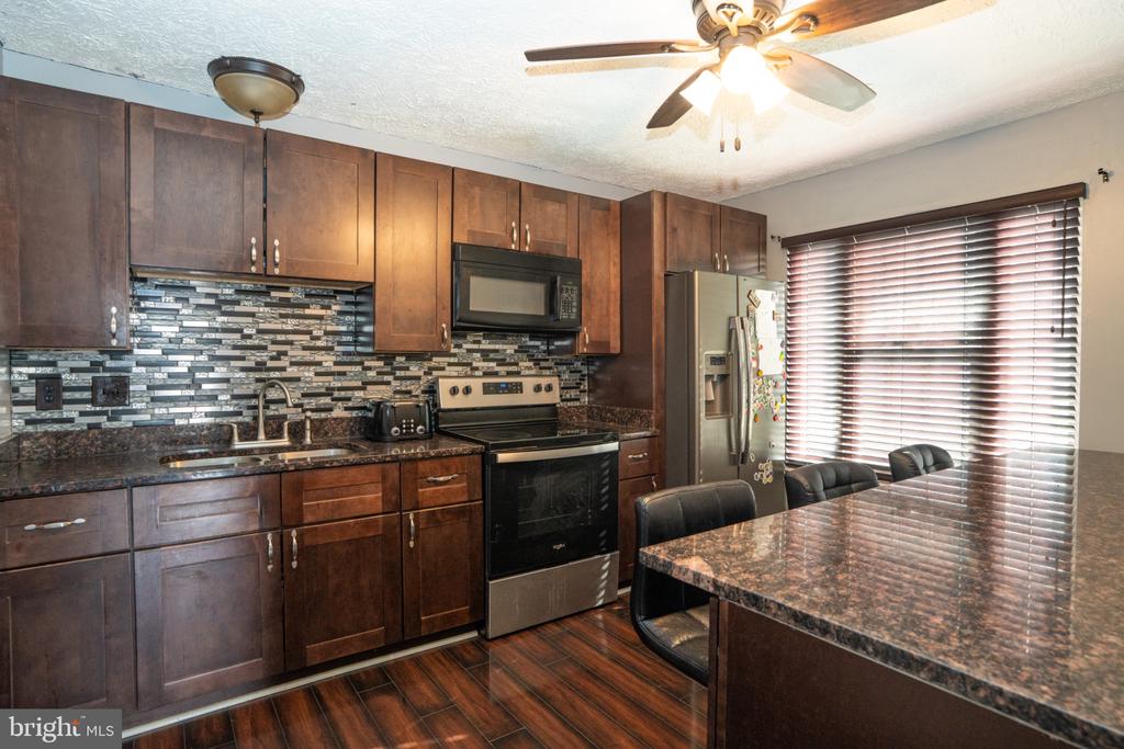 16117 BROOKMEAD COURT